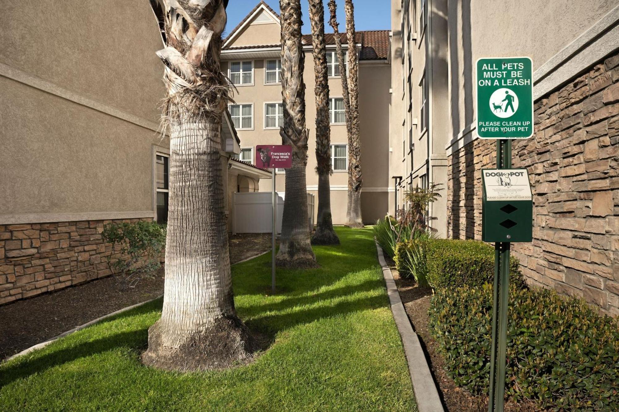 Residence Inn By Marriott San Bernardino Exteriér fotografie